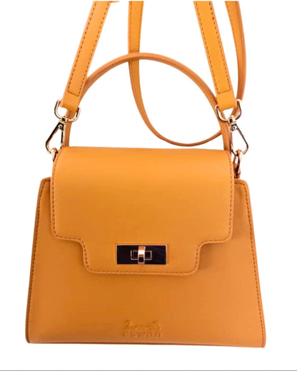 Camel Tundra – CSWAN handbag with adjustable shoulder strap and gold clasp front view